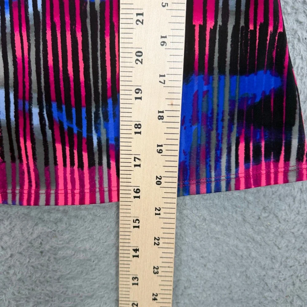 Nike Better World Womens Pink Blue Abstract Striped Racerback Tank Top Small
